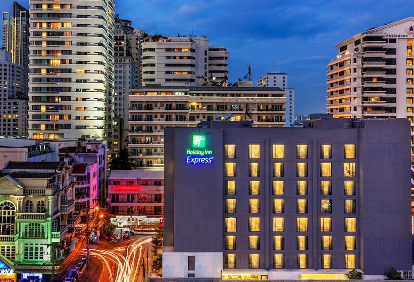 Hotel Holiday Inn Express Bangkok Sukhumvit 11 4