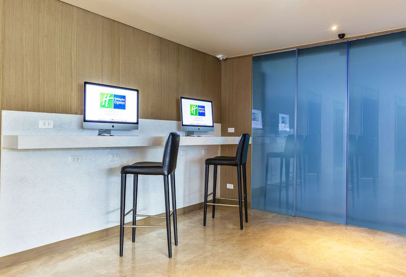 Hotel Holiday Inn Express Bangkok Sukhumvit 11 6