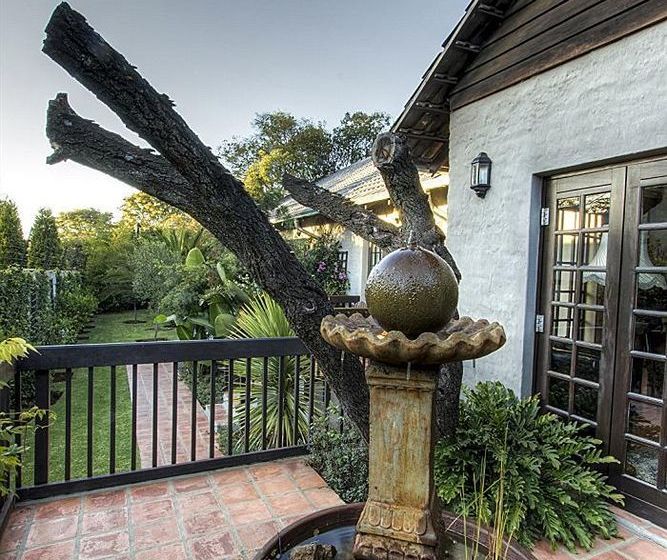 Hotel Ashdown House 15