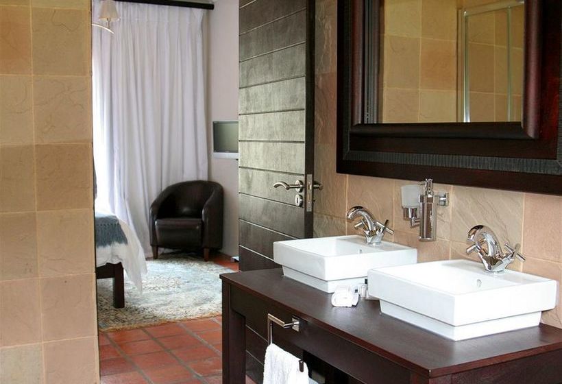 Hotel Ashdown House 8