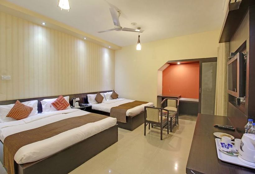 Wood Castle Spa Resort Corbett 7