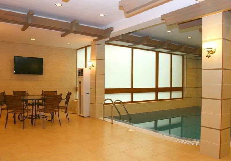 Hotel Guest House Chalet 8