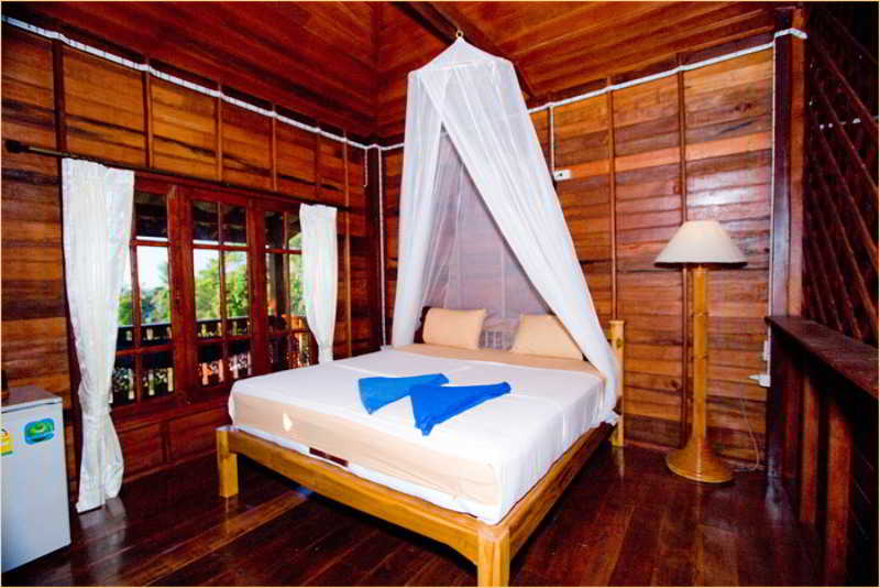 Baan Haad Yao Villas 17