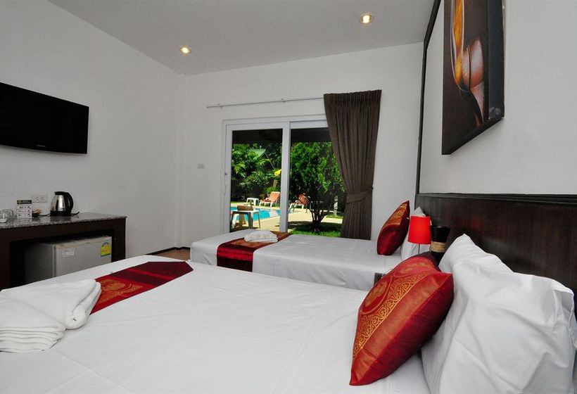 Hotel Phuket Airport 18