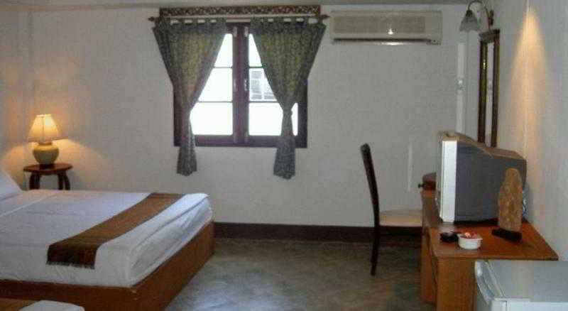 Samui Beach Apartments 8