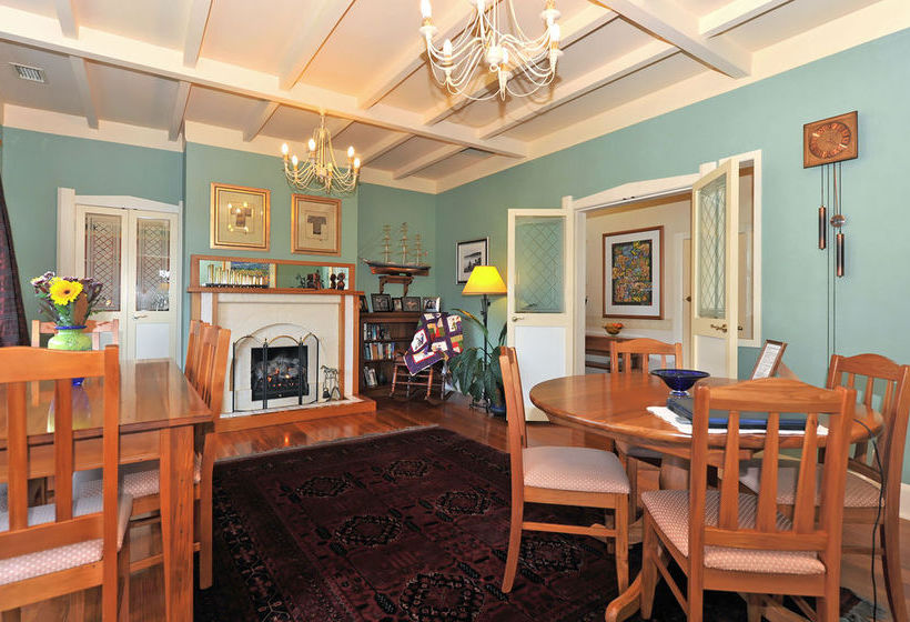 Hotel Shelbourne Villa 3