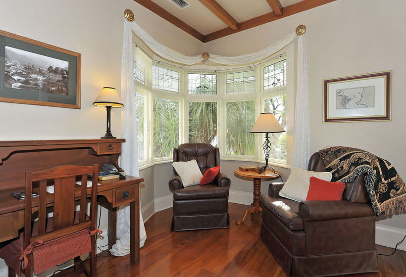 Hotel Shelbourne Villa 6