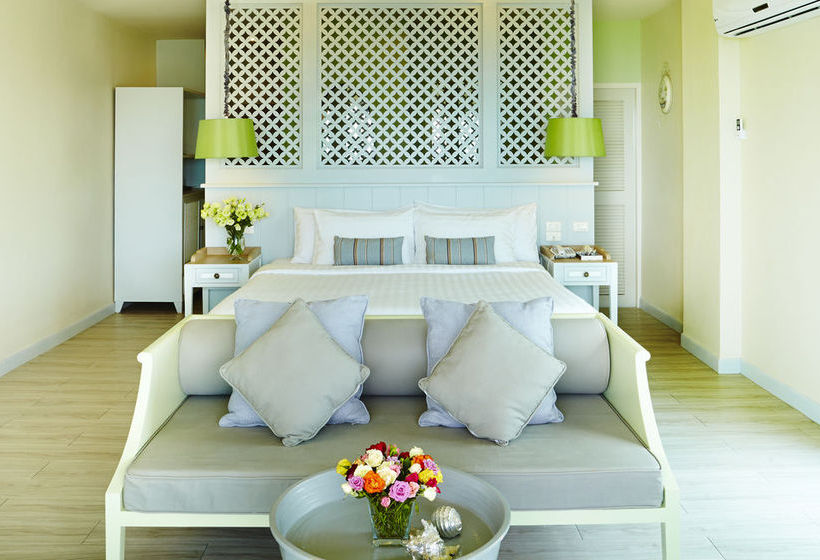 Hotel Bandara On Sea 12