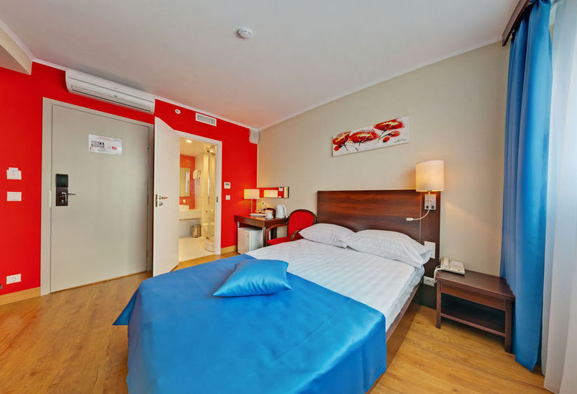 Hotel Sevastopol Modern 20