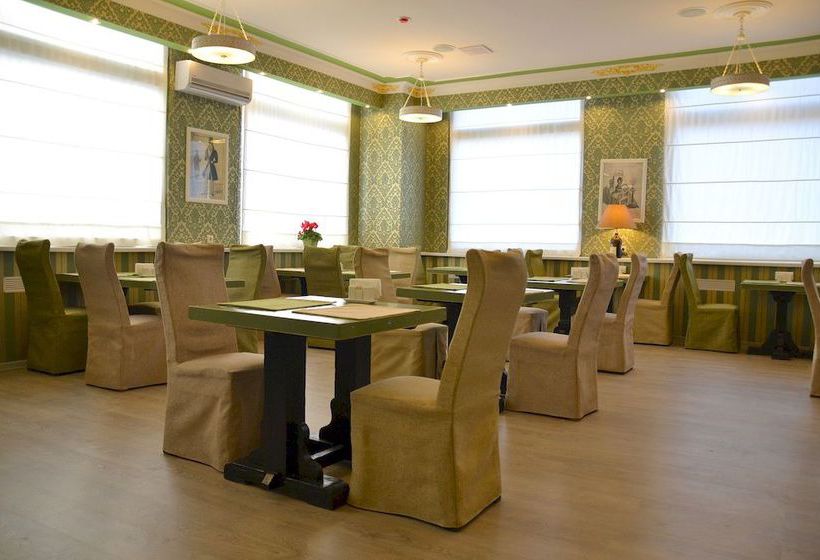 Hotel Sevastopol Modern 8