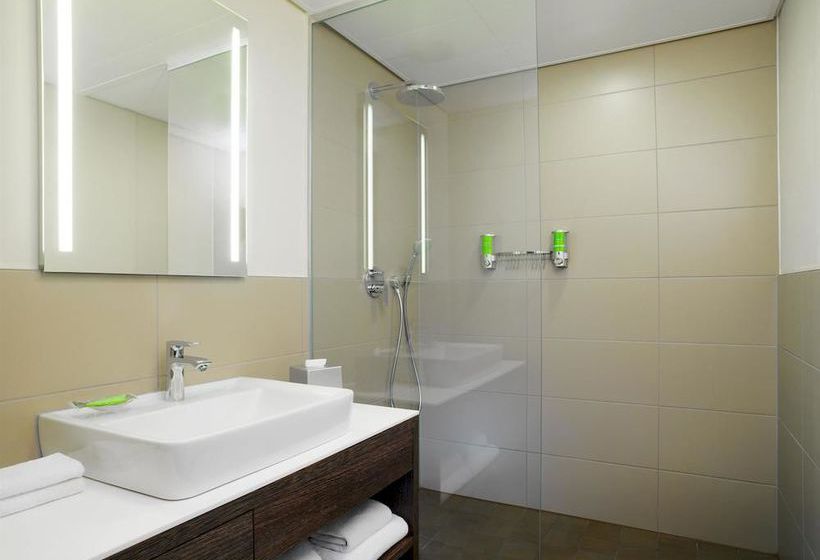 Hotel Element Frankfurt Airport 5