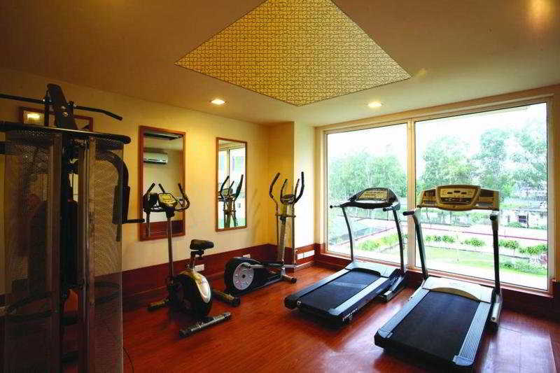 Hotel Ambrosia Sarovar Portico 1