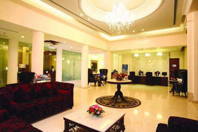 Hotel Ambrosia Sarovar Portico 5