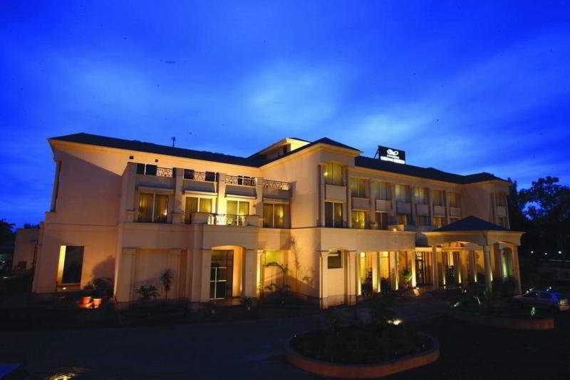 Hotel Ambrosia Sarovar Portico 6