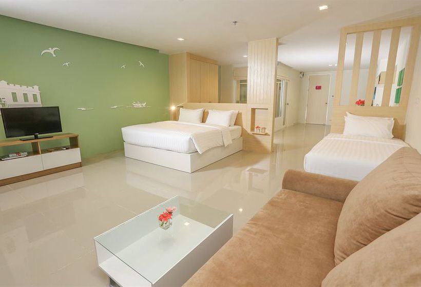 Hotel R-con Rest Sea Jomtien 8