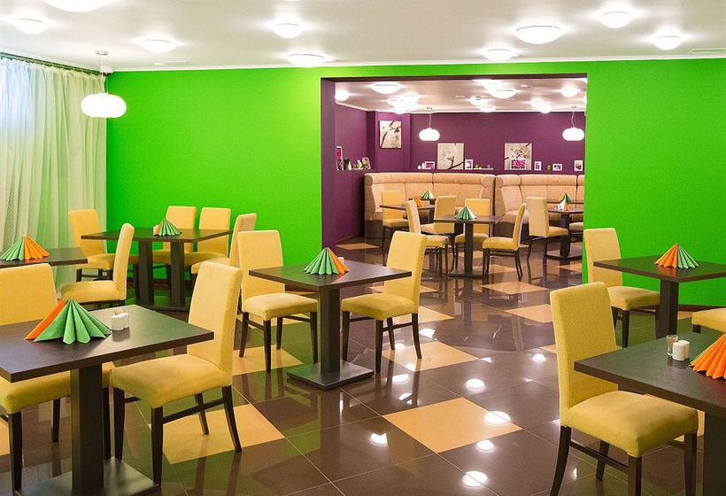 Hotel Green Park Kaluga 1