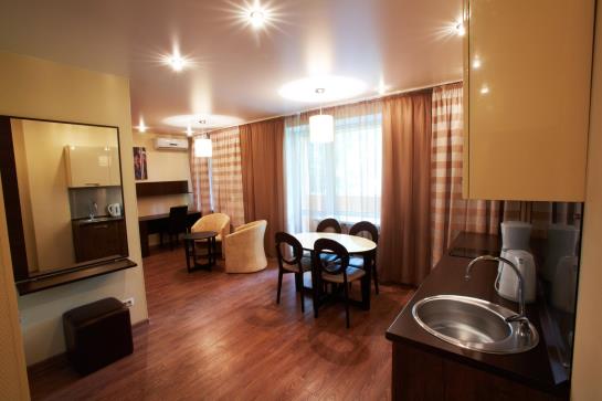 Mini Hotel in Center 1