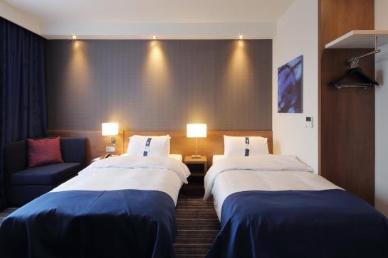 Hotel Holiday Inn Express Friedrichshafen 18