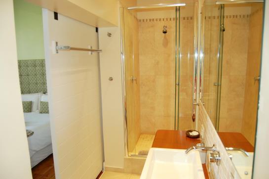 Pension Six on Scott Guesthouse 14