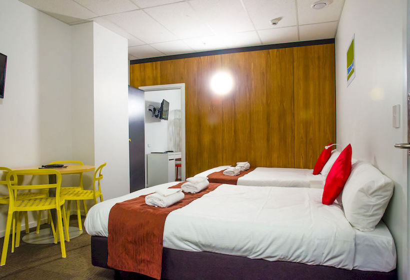 The Setup On Manners 14