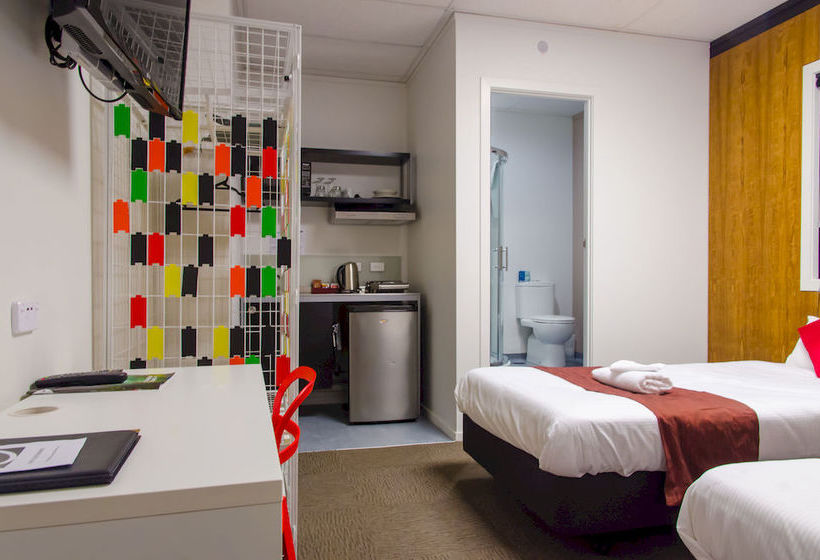 The Setup On Manners 9