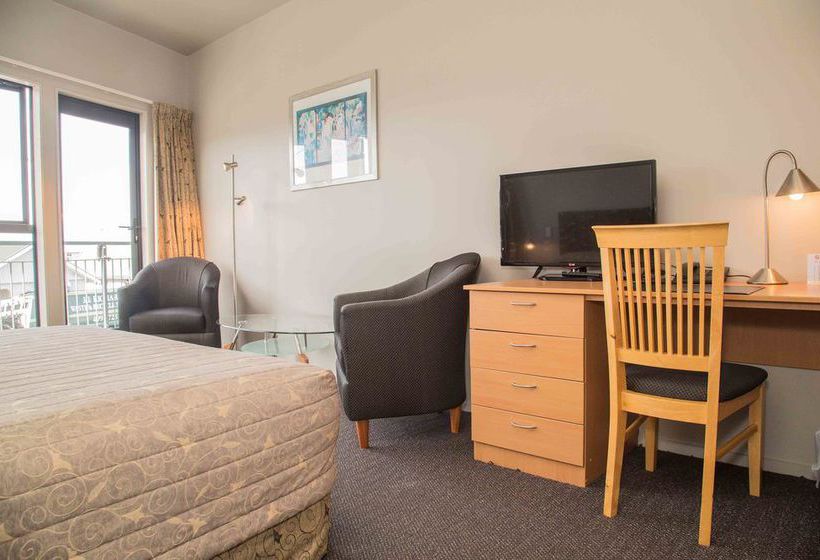 Hotel Airport Motor Lodge 15