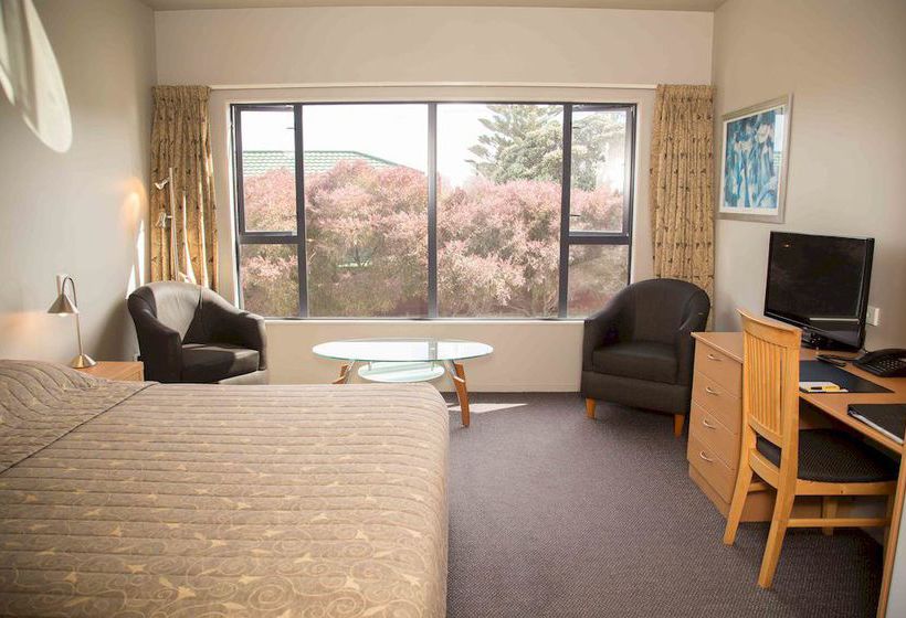 Hotel Airport Motor Lodge 5