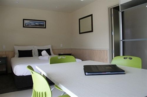 Hotel Lake Taupo Top 10 Holiday Resort 11