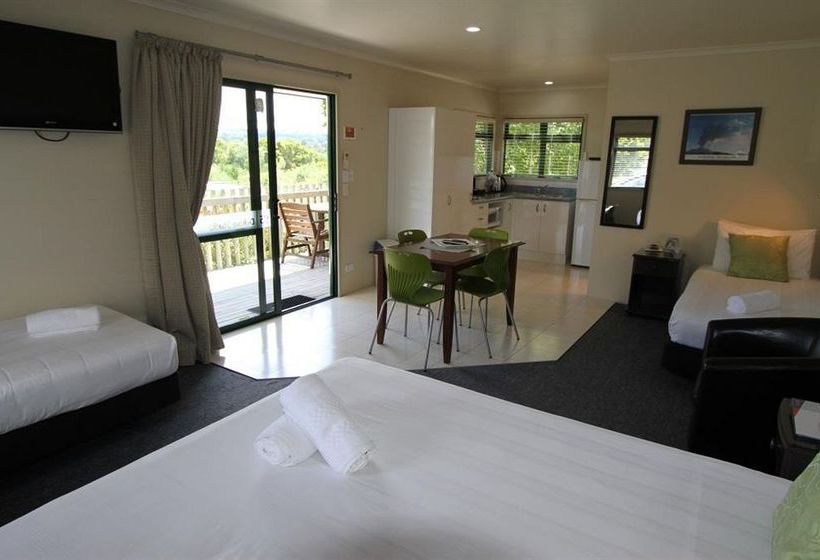 Hotel Lake Taupo Top 10 Holiday Resort 4