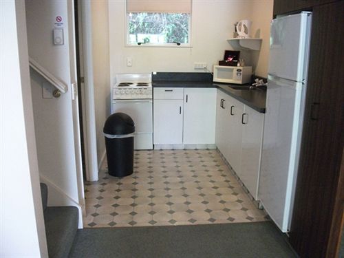 Hotel Admirals Motor Lodge 20