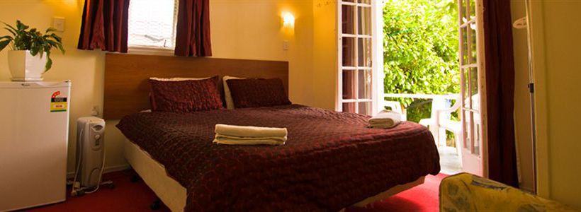 Hotel Lantana Lodge International Backpackers 4