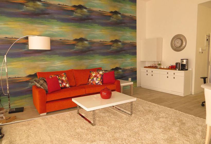 Cape Gordonia Apartments 10