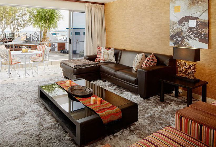 Cape Gordonia Apartments 19