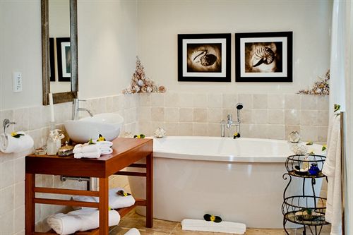 Hotel Tintswalo Atlantic 11