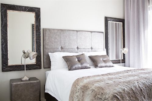 Heritage Square Apartments 11