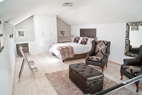 Heritage Square Apartments 14