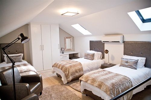 Heritage Square Apartments 17