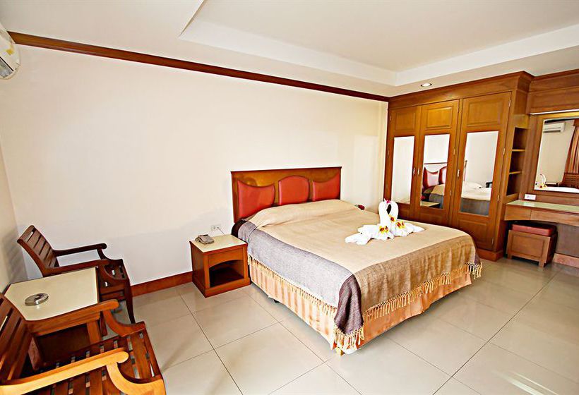 Hotel Lek Villa 10
