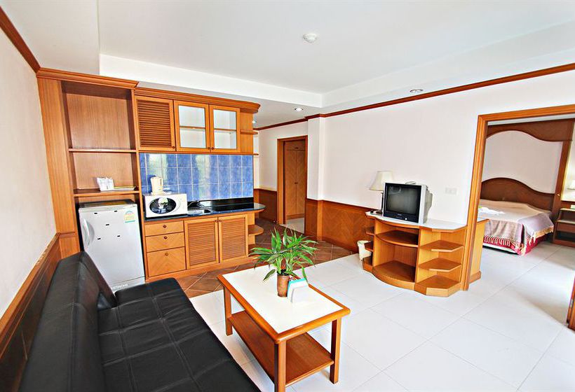 Hotel Lek Villa 4