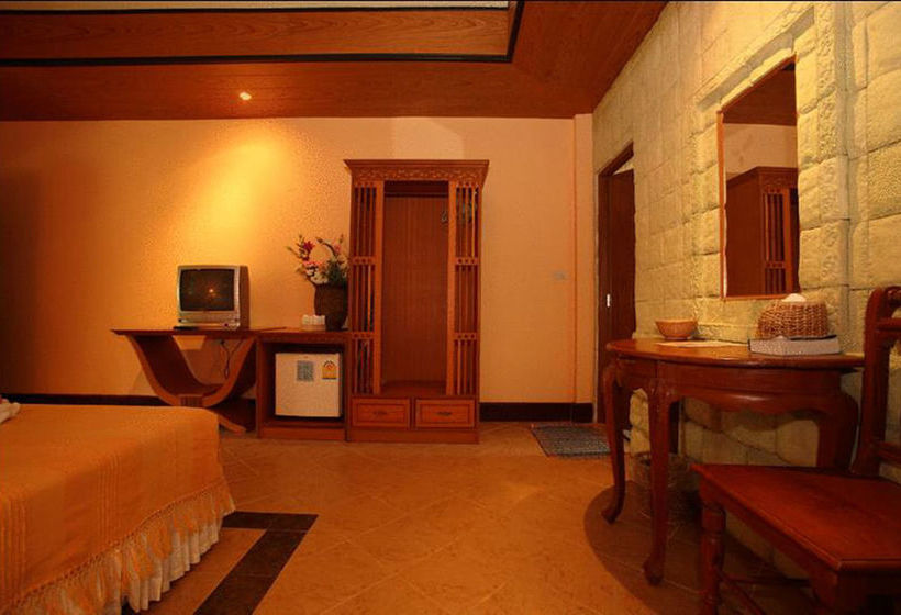 Hotel Coconut Beach Resort 13