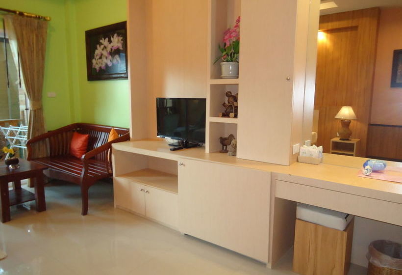 Hotel Coconut Beach Resort 19