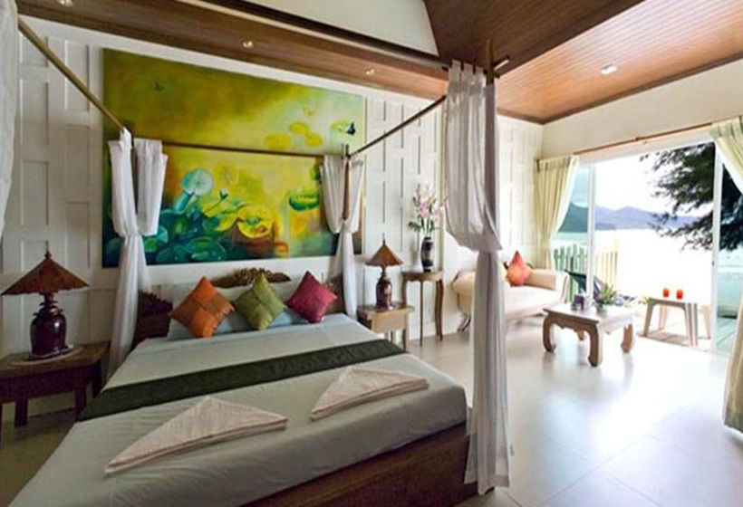 Hotel Coconut Beach Resort 9