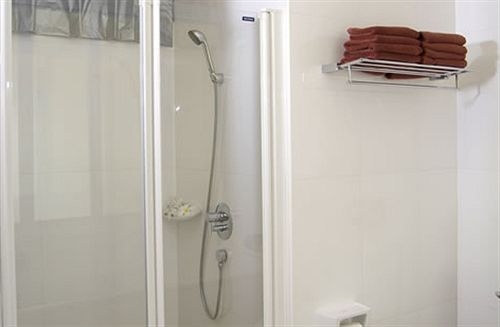 Hotel Villa Thongbura Serviced Apartment 11