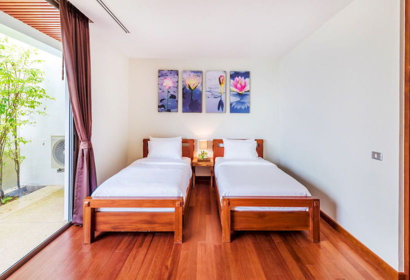 Hotel Lotus Gardens Residence 13