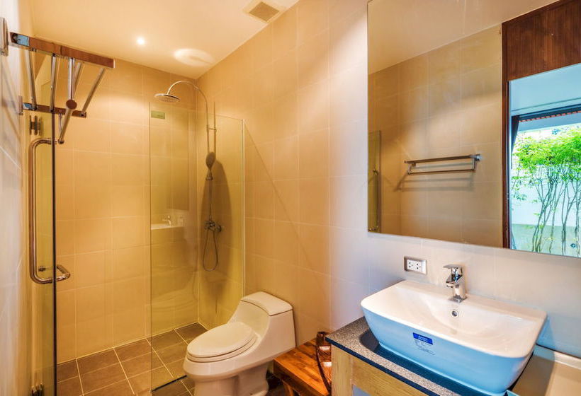 Hotel Lotus Gardens Residence 16