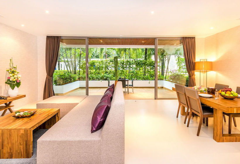 Hotel Lotus Gardens Residence 18