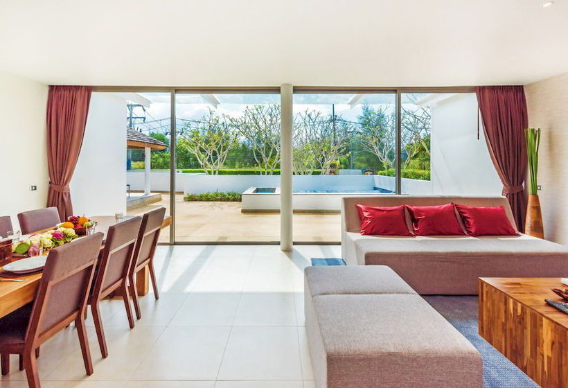 Hotel Lotus Gardens Residence 19