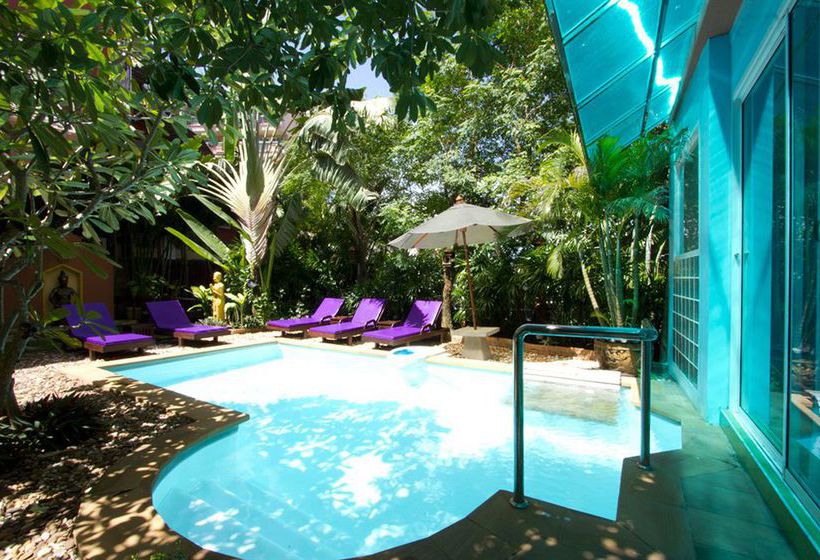 Hotel Club One Seven Bed And Breakfast