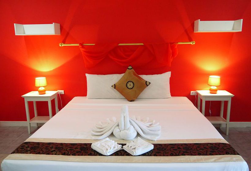 Surin Sweet Apartement 11