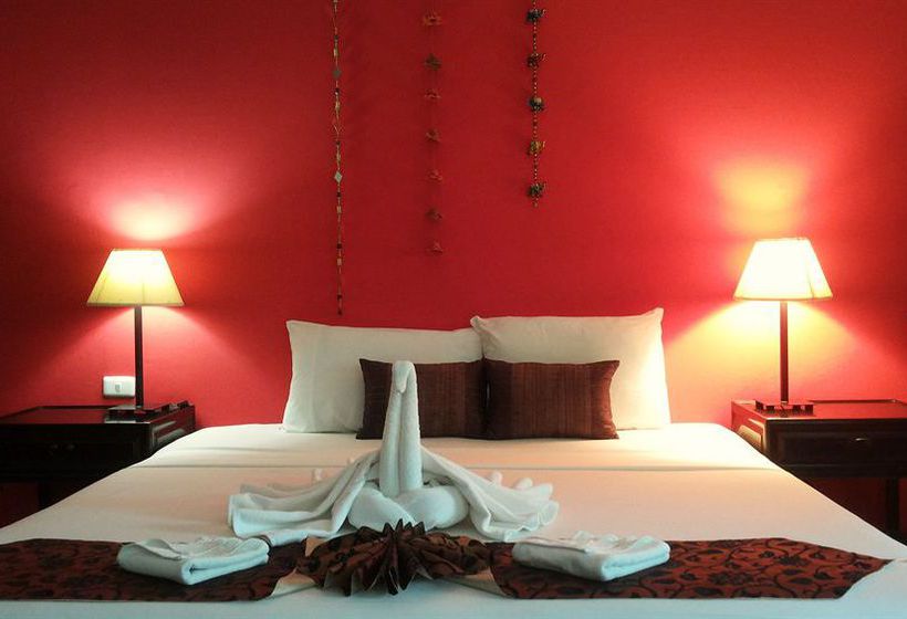 Surin Sweet Apartement 16